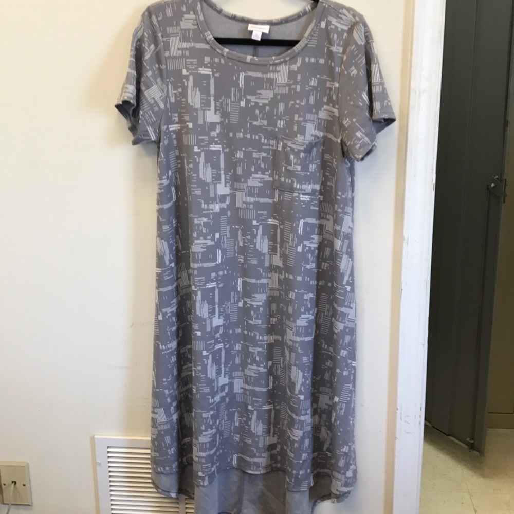 Lularoe Carly size large